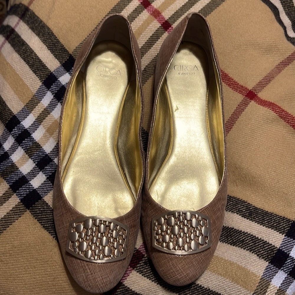 Circa Joan&David flat shoe size 10